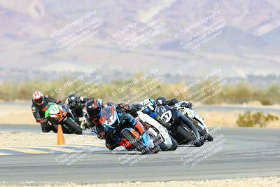 media/Jan-16-2022-CVMA (Sun) [[7f3d92989d]]/Race 8 Supersport Shootout/